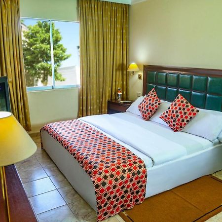 Transcorp Hotels 卡拉巴尔 外观 照片